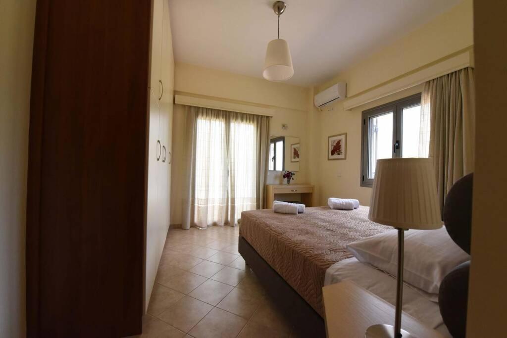 Seaside Villa Andronikos Amarynthos Eksteriør bilde