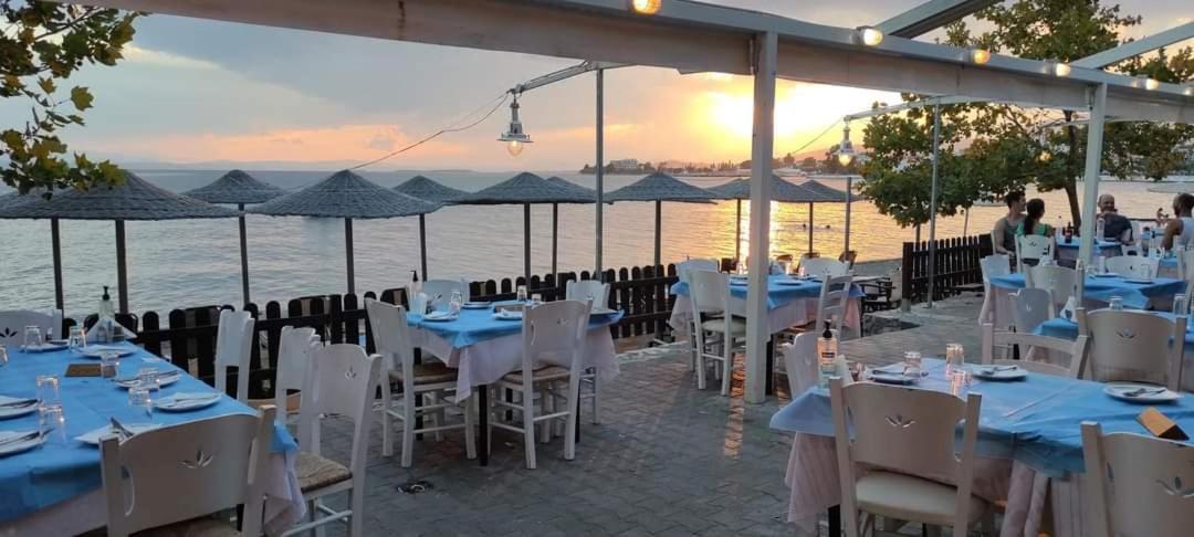 Seaside Villa Andronikos Amarynthos Eksteriør bilde